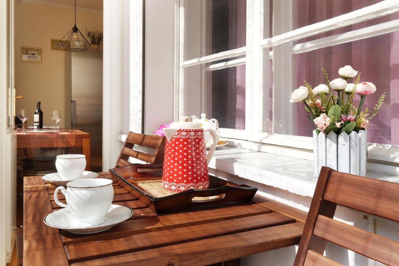 Paradise Starry Suite-City Center Beograd Bagian luar foto