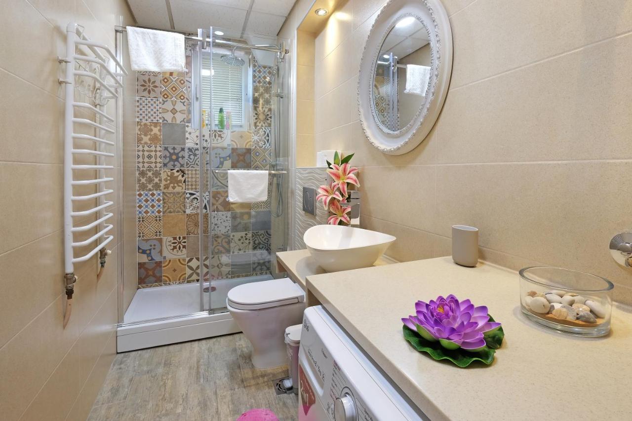 Paradise Starry Suite-City Center Beograd Bagian luar foto