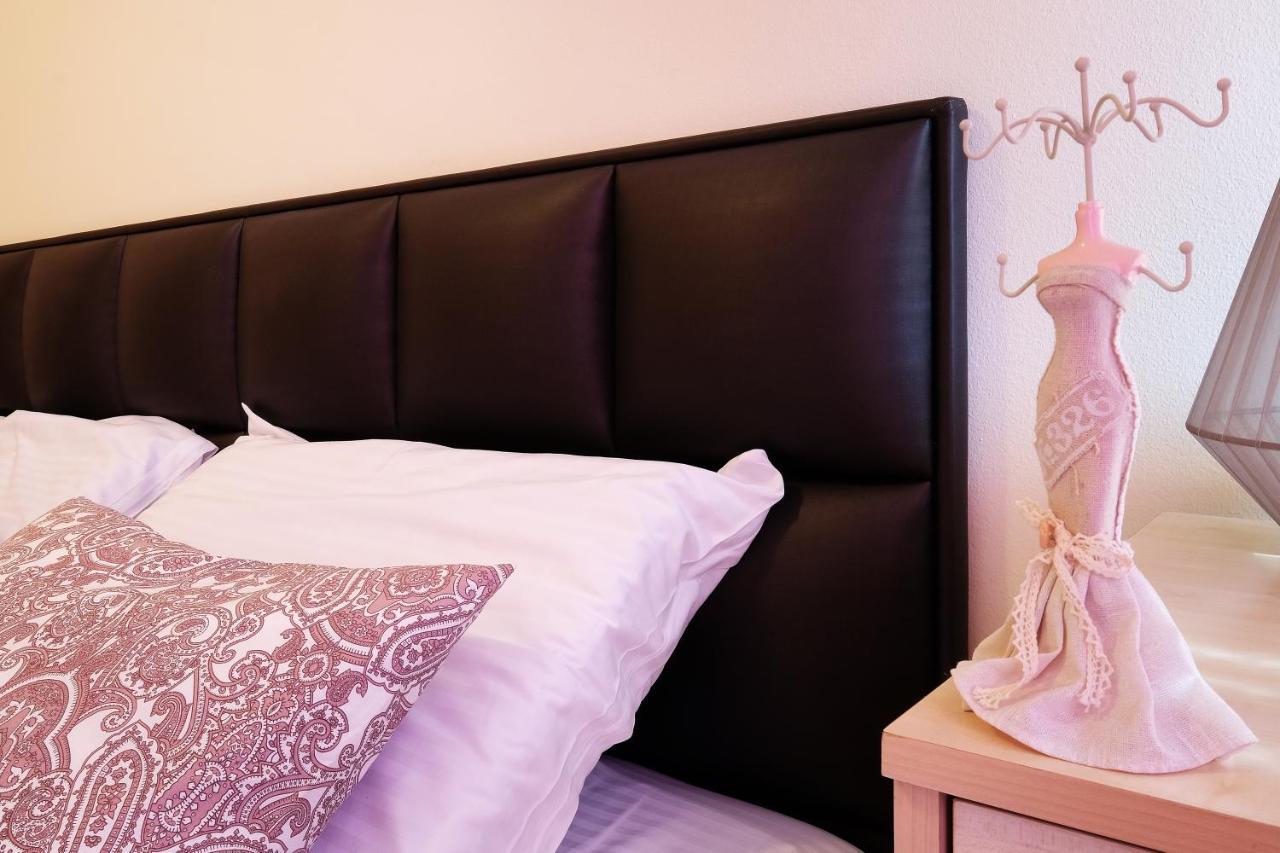 Paradise Starry Suite-City Center Beograd Bagian luar foto