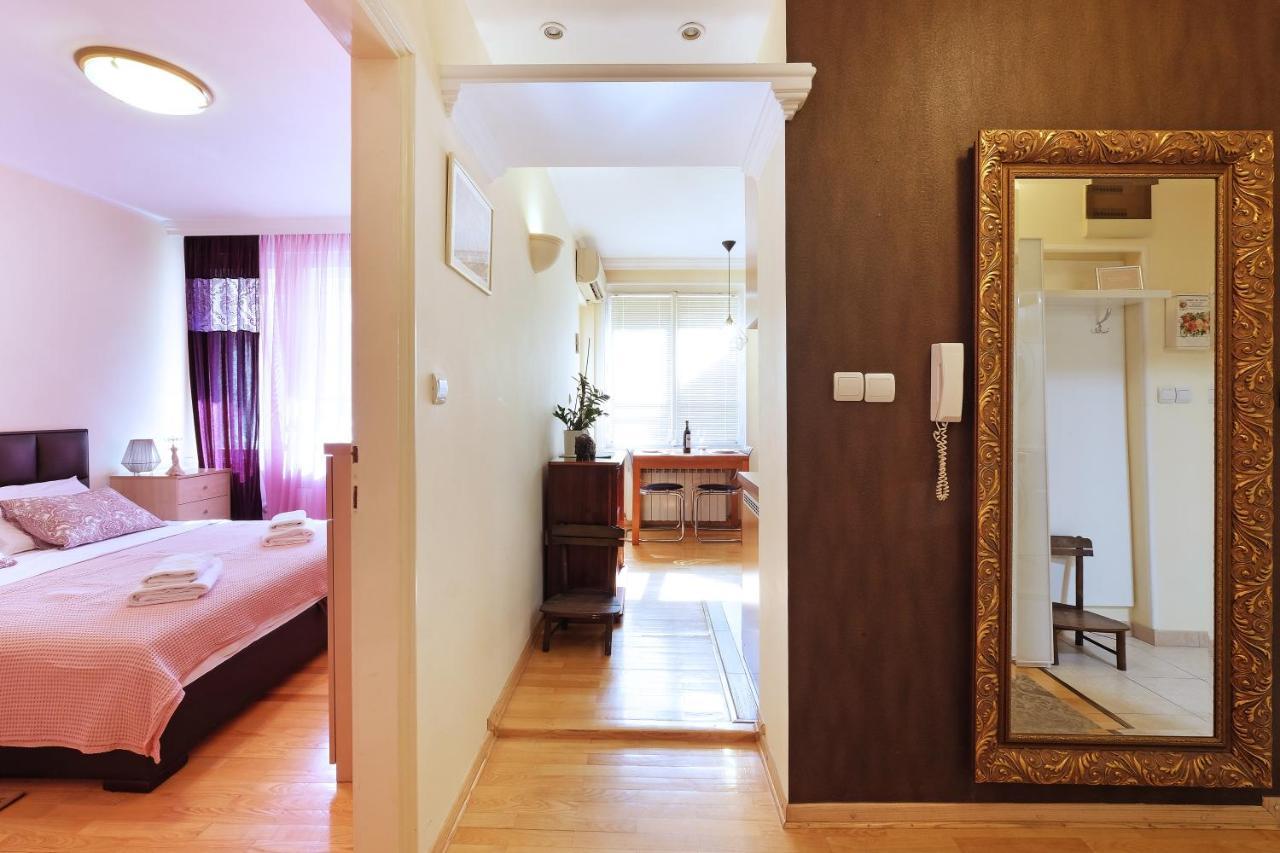 Paradise Starry Suite-City Center Beograd Bagian luar foto