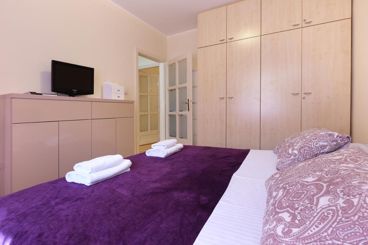 Paradise Starry Suite-City Center Beograd Bagian luar foto